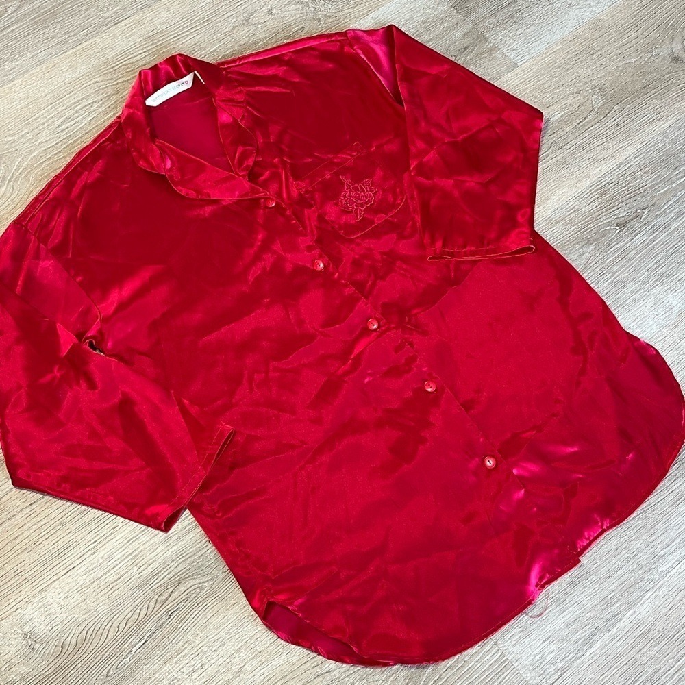 Victoria's Secret Red Satin Nightshirt Pajama Top Medium 3/4 Sleeve Vintage‎